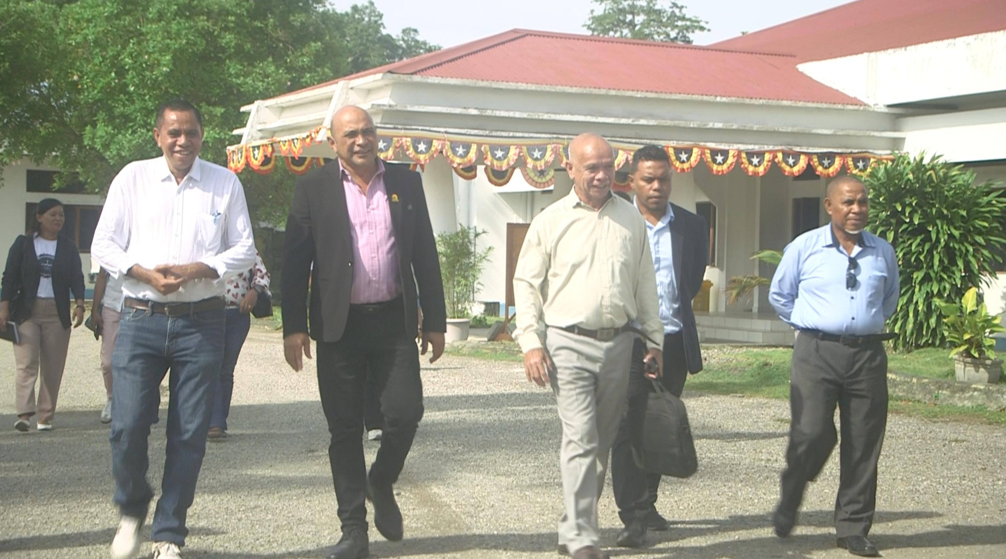 MINISTÉRIU EDUKASAUN LIUHOSI INFORDEPE PARTISIPA SERIMÓNIA APRESIASAUN NO TRANZISAUN PROGRAMA ALMA